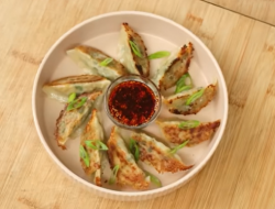 Resep Gyoza Ayam, Si Pangsit Jepang yang Gurih dan Lezat