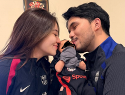 Resmi Jadi Ayah, Thariq Halilintar Pamer Kartu Keluarga: Ada Anak Baru Nih