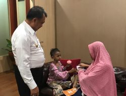 Anak Sakit, Ibu Ini Minta Bantuan ke Wakil Wali Kota Bekasi