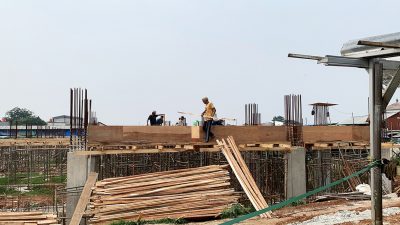 Pedagang Pasar Kranji Jenuh Tunggu Pembangunan