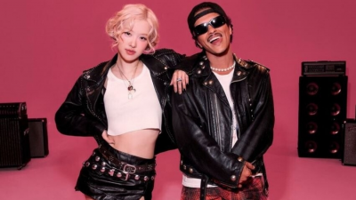 Rosé BLACKPINK dan Bruno Mars Raup Rp 131 Miliar dari YouTube Berkat Kesuksesan Lagu ‘APT.’