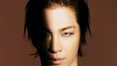 Taeyang Sukses Gelar Fan Meeting Solo Pertama Setelah 19 Tahun, Tampilkan Momen Penuh Cinta