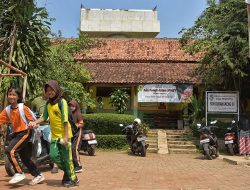 Disdik Kabupaten Bekasi Pertahankan Jam Masuk Sekolah Pukul 06.30 WIB