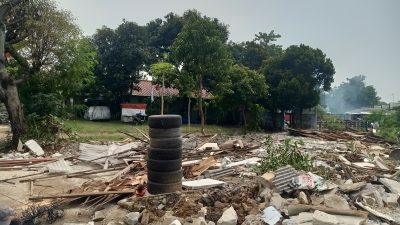 Warga Protes Bangunan PJT II di Margamulya Lolos Pembongkaran
