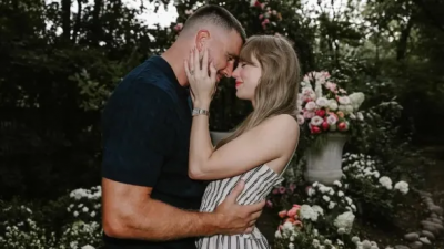 Resmi Dilamar Travis Kelce, Harga Cincin Tunangan Taylor Swift Bikin Geleng-geleng!