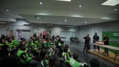 Gojek dan EIGER Kolaborasi di Bandung,  Pelatihan Keselamatan dan Tas P3K EIGER untuk Mitra Driver
