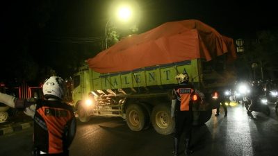 Pemkot Bekasi Bersiap Perketat Jam Operasional Truk Tanah