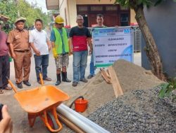 60 Kepala Keluarga di Jakamulya Terima Bantuan Septic Tank