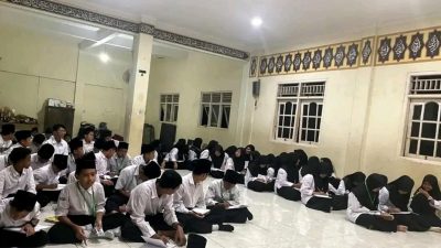 Lulusan Pesantren di Bekasi Punya Peluang Besar Lanjutkan ke Perguruan Tinggi