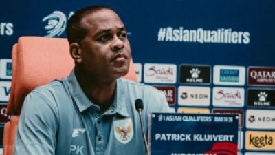 Tantang Arab Saudi, Kluivert Bakal Pasang Strategi Ini, Skema Bola Mati Senjata Garuda