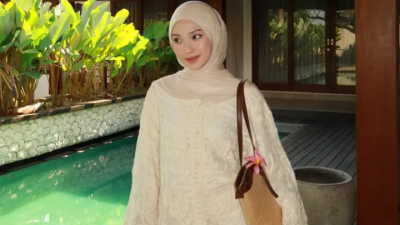 Julia Prastini ‘Jule’ Kini Tampil Tanpa Hijab, Sudah Berani Posting di Medsos!