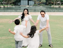 Puput Nastiti Devi Pamer Perut Buncit, Ahok dan Anak-Anak Kompak Sambut Calon Adik Baru!