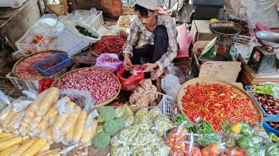 Harga Cabai Capai Rp70 Ribu per Kg, Warga Bekasi Mengeluh