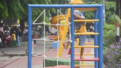 Puluhan Ribu Anak di Bekasi Tak Bersekolah