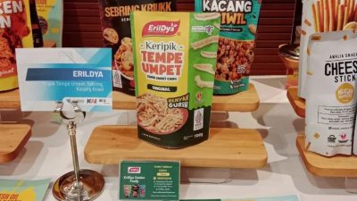 Sinergi Inovasi dan Tradisi, BRI Antarkan UMKM “Erildya Cemilan Family” Naik Kelas