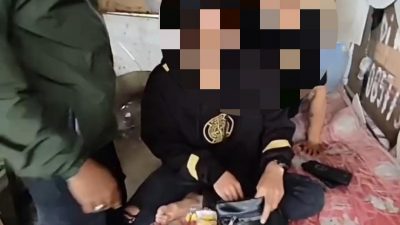 Lagi Makan Sate, Dua Pria Pengedar Obat G Ditangkap Aparat Polsek Cibarusah