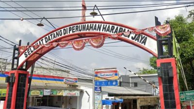 Pembangunan Gapura di Harapan Jaya Kembali ke Titik Awal Usai Protes Warga