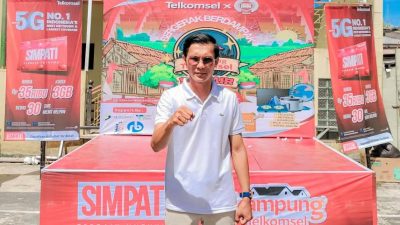 GMKB Rayakan Hari Lahir Pertama Bersama Warga Jatiwarna dan Telkomsel