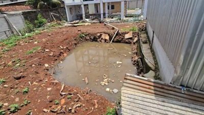 Warga Rawalumbu Keluhkan Bau Menyengat Diduga dari Area Dapur MBG