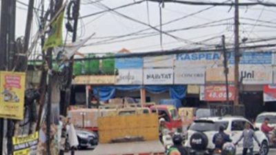 Kemacetan Pertigaan Jalan Ratna Jatiasih Bikin Merana
