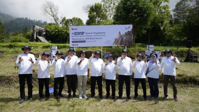 GoZero% Goes to Yogyakarta: Telkom Hijaukan Lahan Lewat Aksi Penanaman Pohon