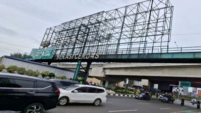 JPO Ahmad Yani Ditutup, Warga Resah Tanpa Disediakan Jalur Penyeberangan Sementara