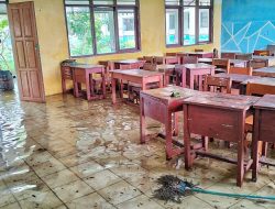 SMPN 4 Cikarang Barat Kebanjiran, 1.032 Siswa Belajar Daring