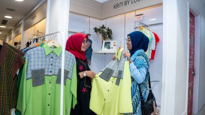 Melalui Tenun Modern dan Pameran BRI, Kriti by Lusy Jajaki Potensi Wastra Nusantara di Pasar Global