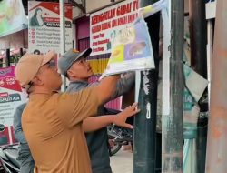 Spanduk dan Banner Liar Disapu Bersih di Jalan Kalibaru Timur