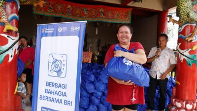 Tebar Kebahagiaan Imlek 2026, BRI Peduli Salurkan Ribuan Paket Sembako untuk Perkuat Ketahanan Pangan Masyarakat