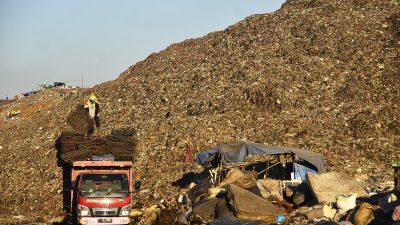 Penerapan Sanitary Landfill di TPA Sumur Batu Dirancang Lebih Ramah Lingkungan