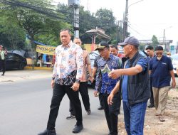 Wali Kota Bekasi Pelototi Perbaikan Drainase di Cimuning