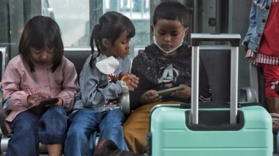 Pemkab Bekasi Libatkan Kader PKK Sosialisasi dan Awasi Penggunaan Medsos Anak