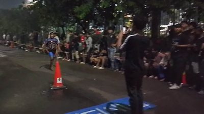 Lomba Lari Meriahkan Malam Ramadan di Kota Bekasi