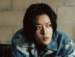 Yuta NCT Nyanyikan Lagu Heroik ‘PLAY BACK ’untuk Kamen Rider Zets, Fans Heboh!