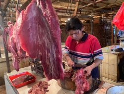 Jelang Lebaran, Harga Daging Sapi Tembus Rp160 Ribu Per Kg