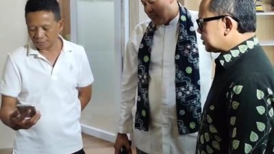 Wamendagri Bima Arya Monitoring WFH di Kota Bekasi: Cek Ruang Sekda hingga Pantau Kinerja ASN