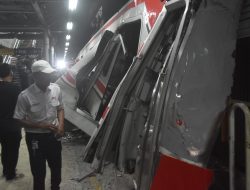 Total Korban Tabrakan Kereta 106 Penumpang, Menhub: 15 Meninggal, 91 Luka