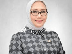 Buntut Saran Gerbong Belakang KRL Diisi Pria, Harta Kekayaan Menteri PPPA Arifah Fauzi Disorot