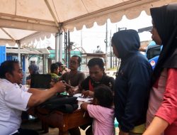 Disdukcapil Kota Bekasi Jemput Bola Pulihkan Dokumen Korban Kebakaran SPBE Cimuning