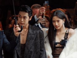 Moon Ga Young dan Doyoung NCT Muncul dalam The Devil Wears Prada 2