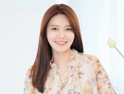 Choi Sooyoung SNSD Pertimbangkan Bintangi Drama Akhir Pekan KBS Terbaru ‘I Went to School’