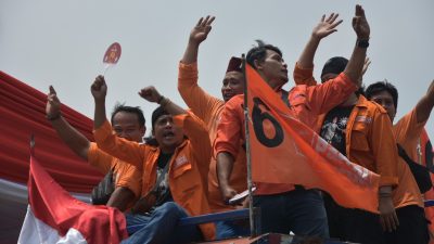 Partai Buruh Bekasi Tahan Pelantikan Surohman