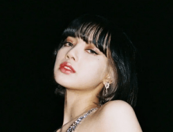 Ikuti Jejak Jungkook! Lisa BLACKPINK Siap Guncang Opening Ceremony Piala Dunia FIFA 2026 di Los Angeles