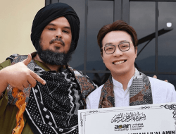 Ustaz Derry Sulaiman Pasang Badan Usai Sertifikat Mualaf Richard Lee Dicabut: Tak Ada Manusia Bisa Batalkan Islam Seseorang!