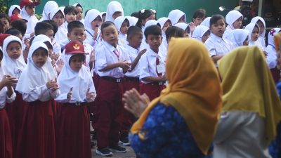 50 Ribu Anak Bersaing Masuk Sekolah Negeri