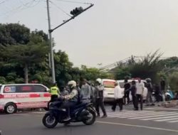 Truk Tabrak Sejumlah Pemotor di Simpang Unisma Bekasi, Satu Orang Tewas