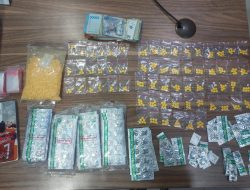 Terbongkar di Perbatasan Bekasi-Jakarta! Ribuan Butir Obat Keras Siap Edar Disita Polisi