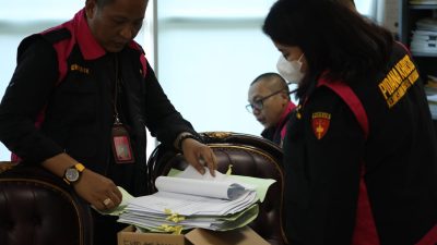 Kejari Kota Bekasi Geledah Kantor Disdagperin hingga Rumah Pejabat Terkait Dugaan Korupsi
