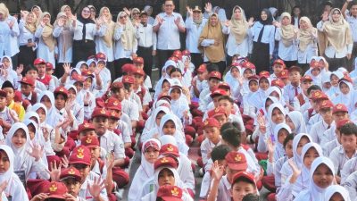 Kadisdik Kabupaten Bekasi Pastikan MPLS Berlangsung Aman dan Nyaman